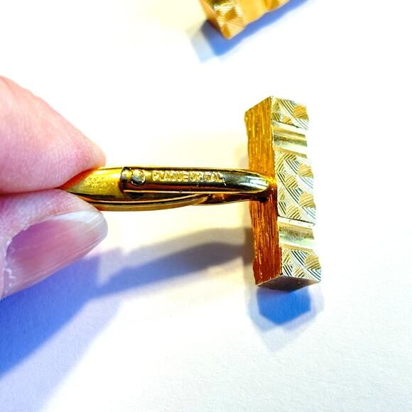 Gold cufflinks mod brutalist mid century textured rectangle bars vintage signed - Picture 3 of 7